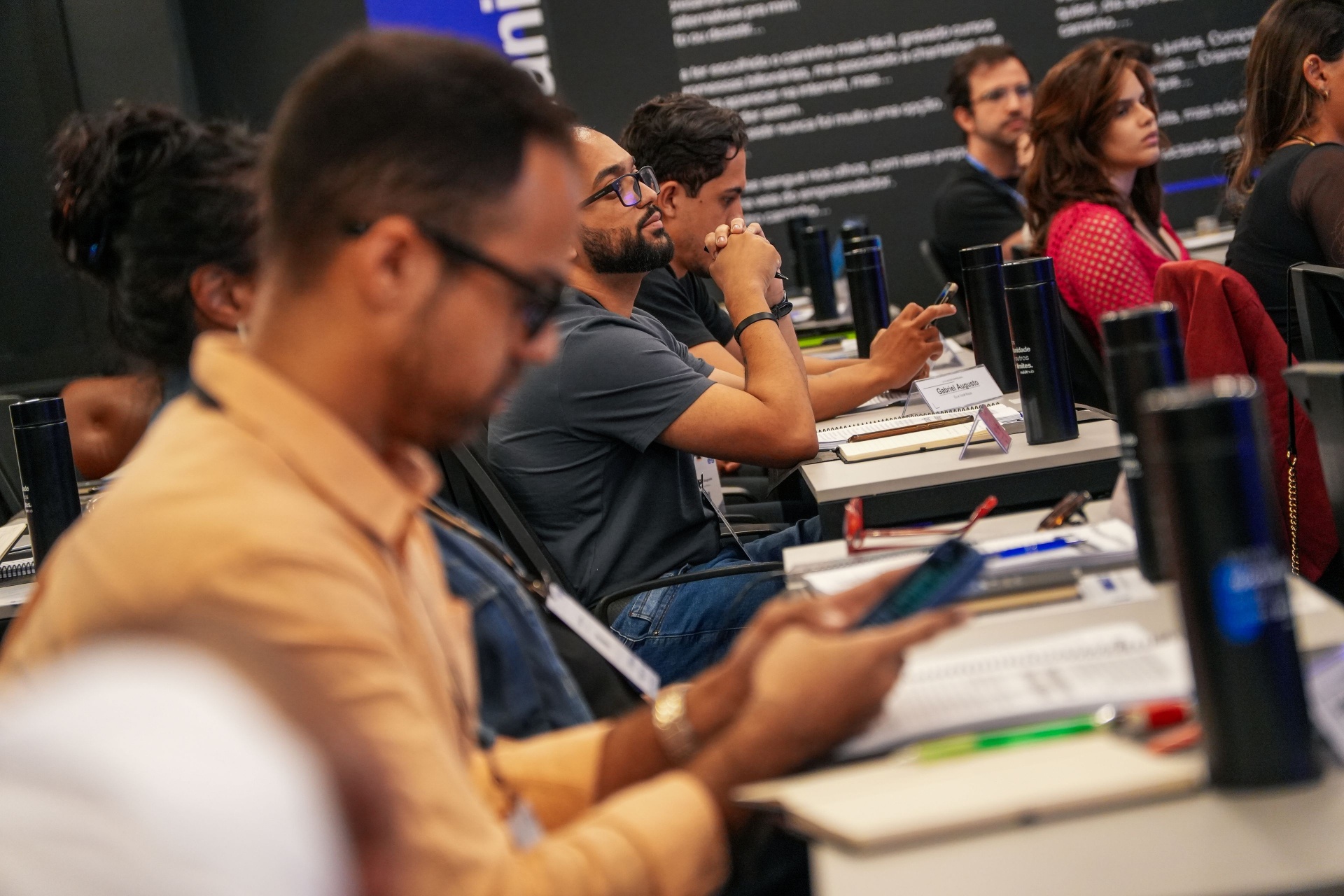 MeetHub — Escola de Negócios